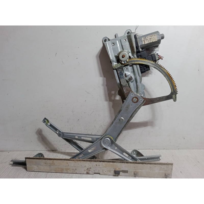 Recambio de elevalunas electrico delantero derecho para opel zafira / zafira family b (a05) 1.9 cdti (m75) referencia OEM IAM 13