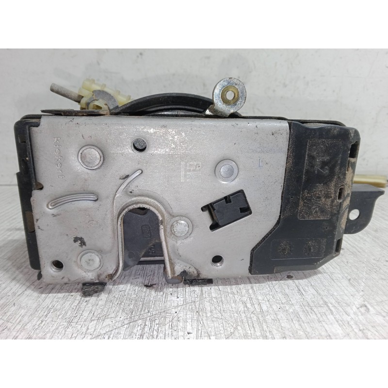 Recambio de cerradura puerta delantera izquierda para opel zafira / zafira family b (a05) 1.9 cdti (m75) referencia OEM IAM   