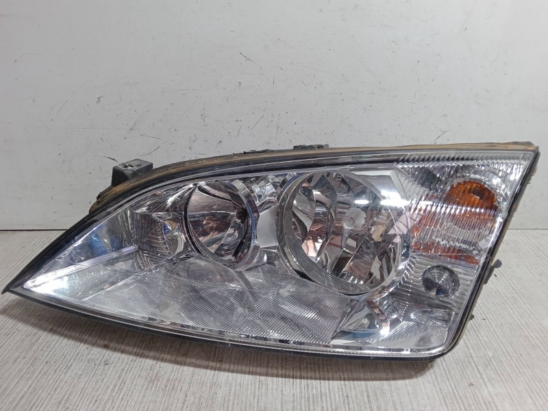 Recambio de faro izquierdo para ford mondeo iii (b5y) 2.0 16v tddi / tdci referencia OEM IAM   