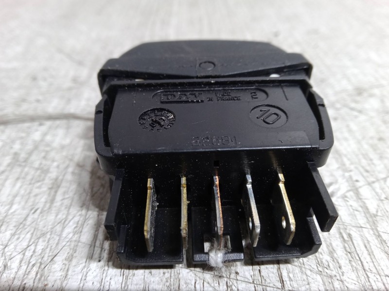 Recambio de mando elevalunas delantero izquierdo para citroën xsara picasso (n68) 2.0 hdi referencia OEM IAM   