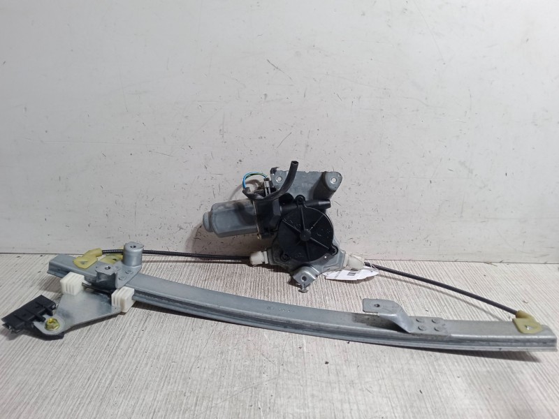 Recambio de elevalunas electrico trasero izquierdo para nissan primera (p12) 2.2 di referencia OEM IAM   