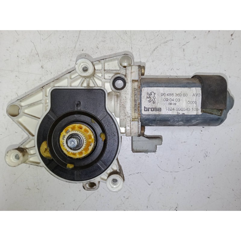 Recambio de motor elevaluna delantero derecho para peugeot 206 cc (2d) 2.0 s16 referencia OEM IAM 9648636980  