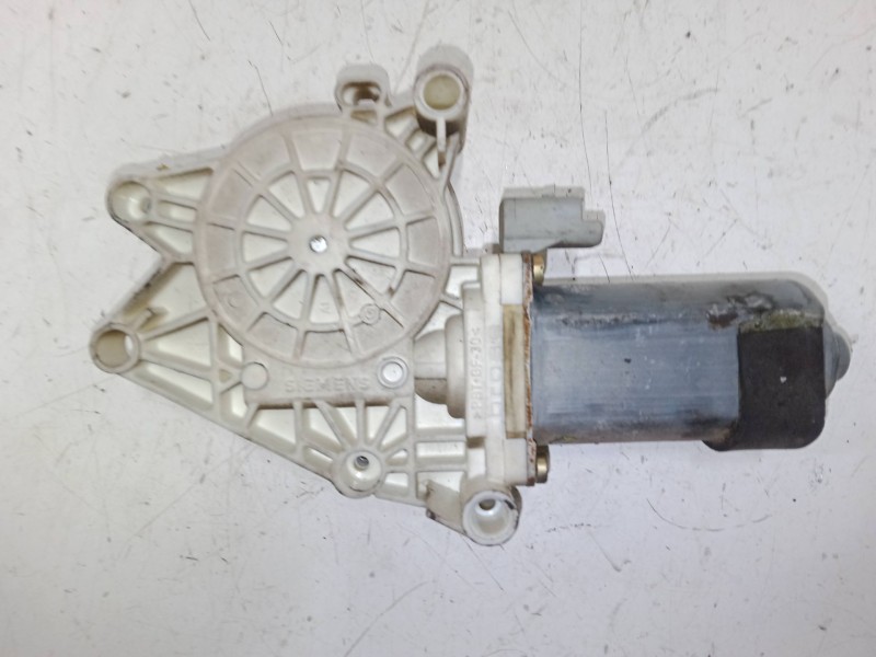 Recambio de motor elevaluna delantero derecho para peugeot 206 cc (2d) 2.0 s16 referencia OEM IAM 9648636980  