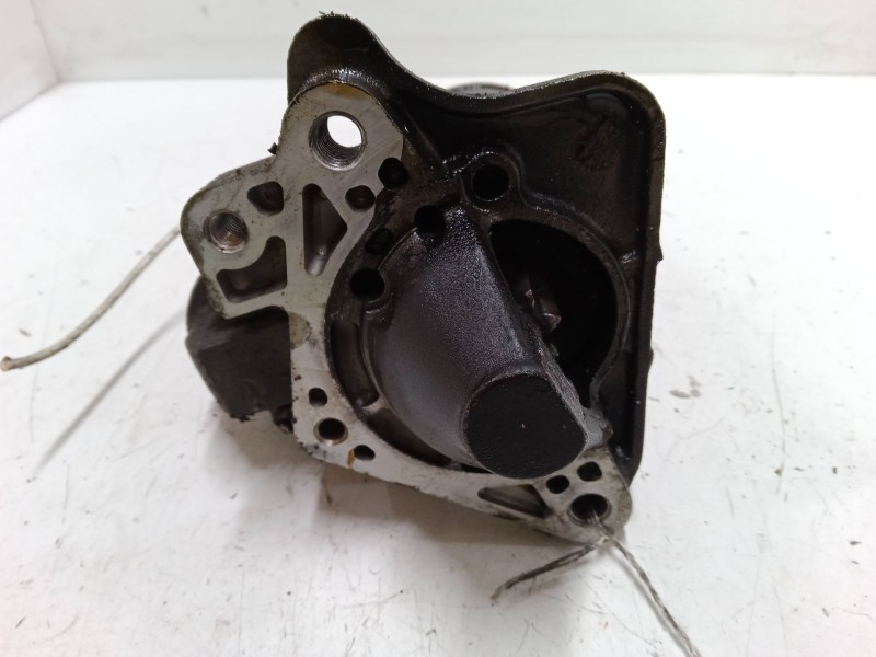 Recambio de motor arranque para renault clio iii (br0/1, cr0/1) 1.4 16v referencia OEM IAM 8200298371  