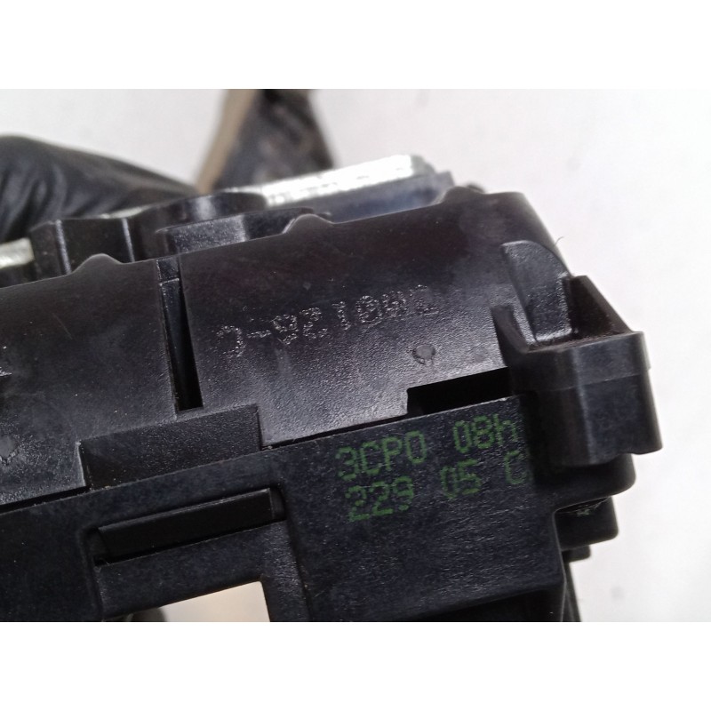 Recambio de cerradura puerta delantera izquierda para renault clio iii (br0/1, cr0/1) 1.4 16v referencia OEM IAM   