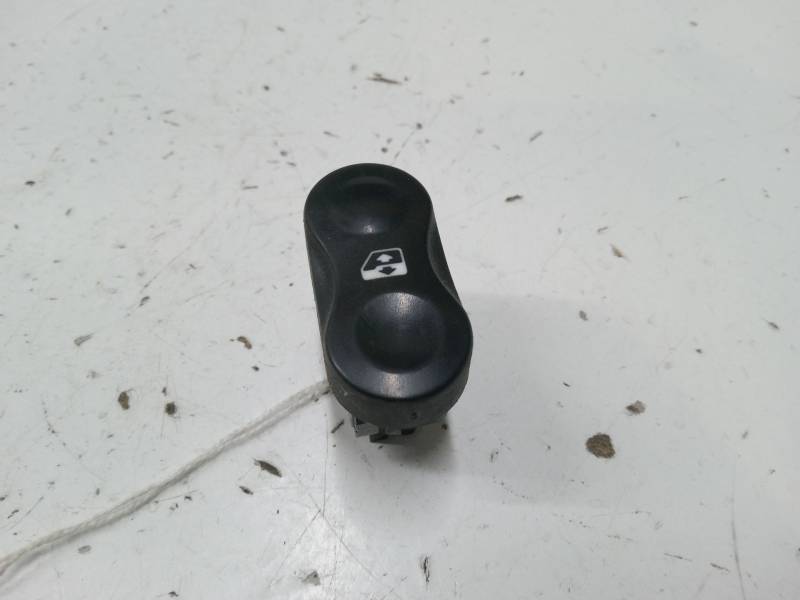 MANDO ELEVALUNAS DELANTERO DERECHO 602227 