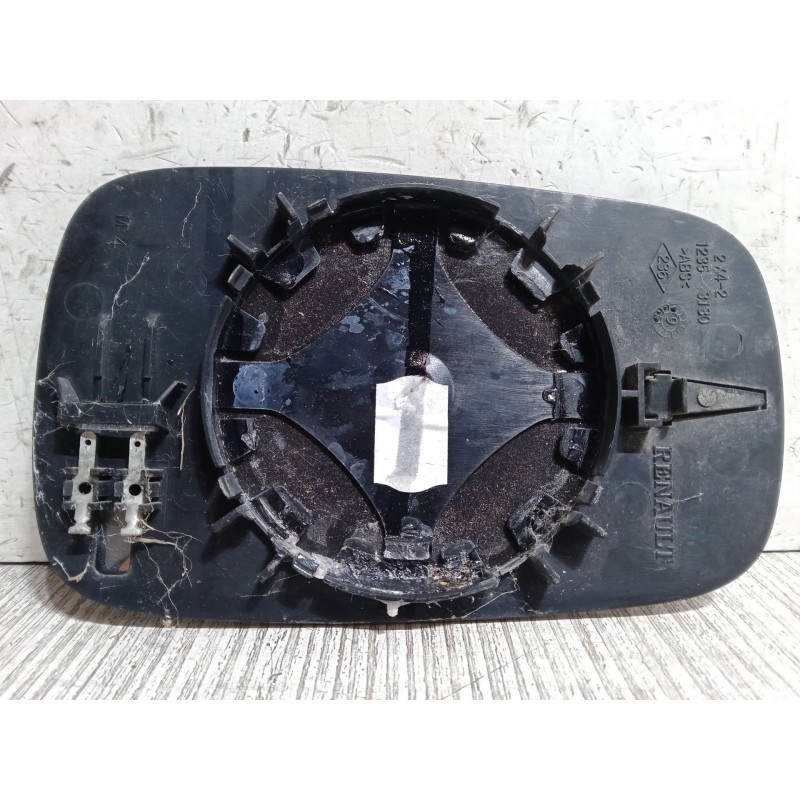 Recambio de cristal retrovisor izquierdo para renault megane ii (bm0/1_, cm0/1_) 1.4 16v (bm0b, cm0b) referencia OEM IAM   
