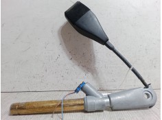 Recambio de anclaje cinturon delantero derecho para renault megane ii (bm0/1_, cm0/1_) 1.4 16v (bm0b, cm0b) referencia OEM IAM