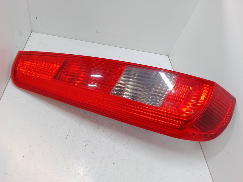 Recambio de piloto trasero izquierdo para ford fiesta v (jh_, jd_) 1.4 tdci referencia OEM IAM   