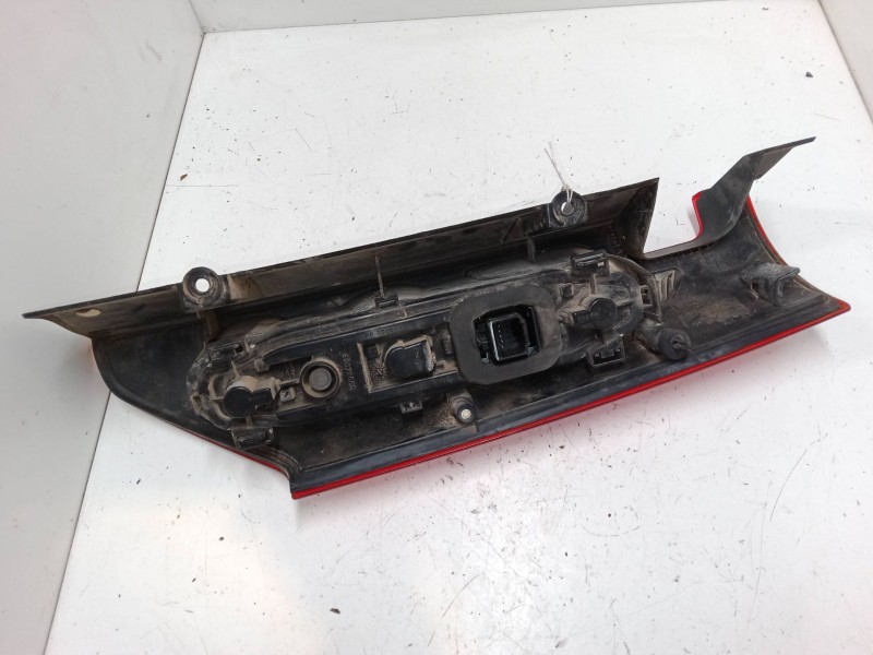Recambio de piloto trasero izquierdo para renault kangoo / grand kangoo ii (kw0/1_) 1.5 dci 85 (kw0k, kw0l, kw0b) referencia OEM