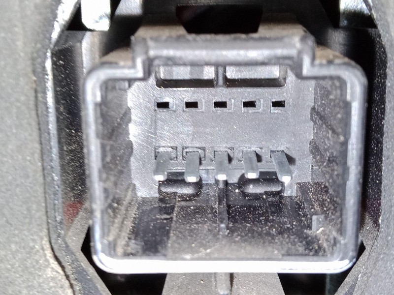 Recambio de piloto trasero izquierdo para renault kangoo / grand kangoo ii (kw0/1_) 1.5 dci 85 (kw0k, kw0l, kw0b) referencia OEM