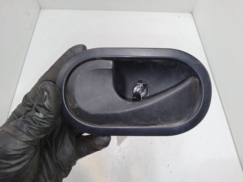 Recambio de maneta interior puerta delantera izquierda para renault master iii furgoneta (fv) 2.3 dci 125 fwd (fv0c, fv0d, fv0g,