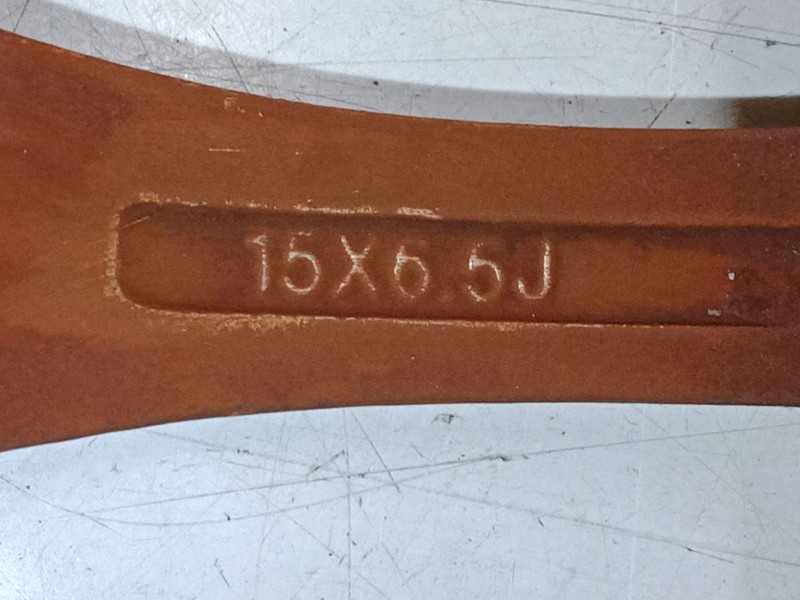 Recambio de llanta alumino 15´´ para seat ibiza iii (6l1) 1.9 sdi referencia OEM IAM   