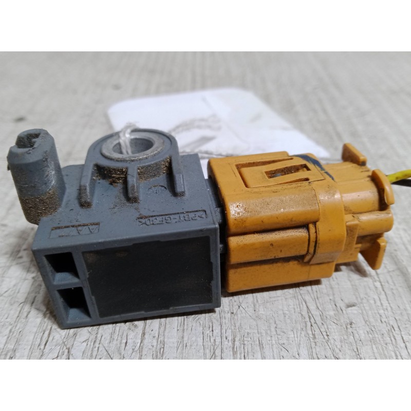 Recambio de sensor de impacto para hyundai i10 ii (ba, ia) 1.0 referencia OEM IAM 95920B400  