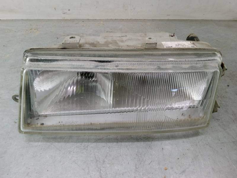 FARO IZQUIERDO 1L0941005 