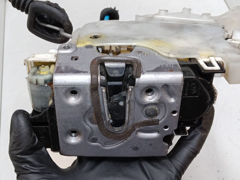 Recambio de cerradura puerta delantera izquierda para mercedes-benz clase e (w212) e 200 cdi / bluetec (212.005, 212.006) refere