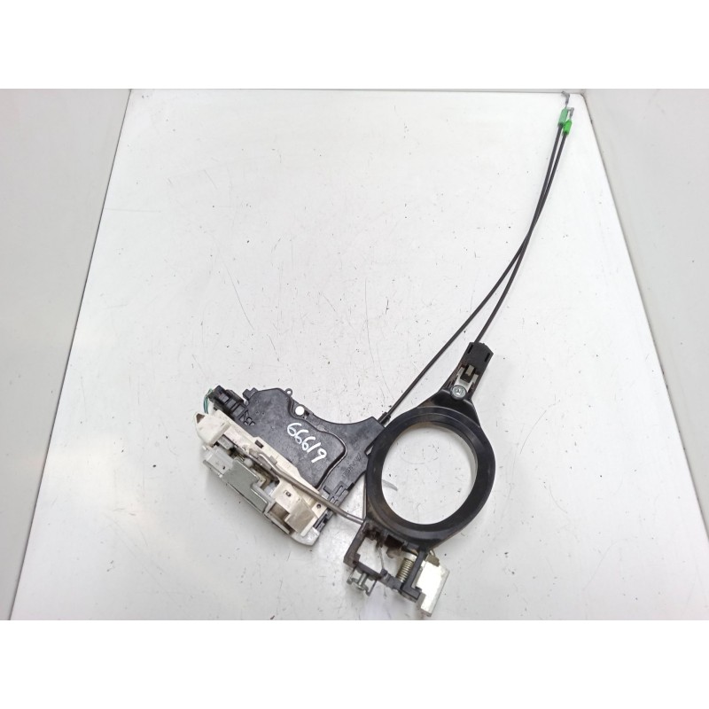 Recambio de cerradura puerta trasera izquierda para mitsubishi outlander ii (cw_w) 2.2 di-d referencia OEM IAM   
