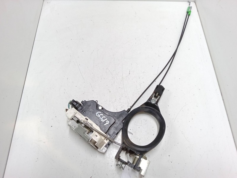 Recambio de cerradura puerta trasera izquierda para mitsubishi outlander ii (cw_w) 2.2 di-d referencia OEM IAM   