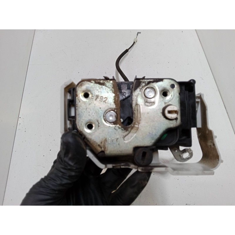 Recambio de cerradura puerta trasera izquierda para fiat bravo ii (198_) 1.9 d multijet (198axb1a) referencia OEM IAM   