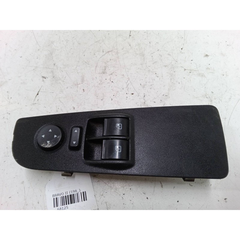 Recambio de mando elevalunas delantero izquierdo para fiat bravo ii (198_) 1.9 d multijet (198axb1a) referencia OEM IAM   
