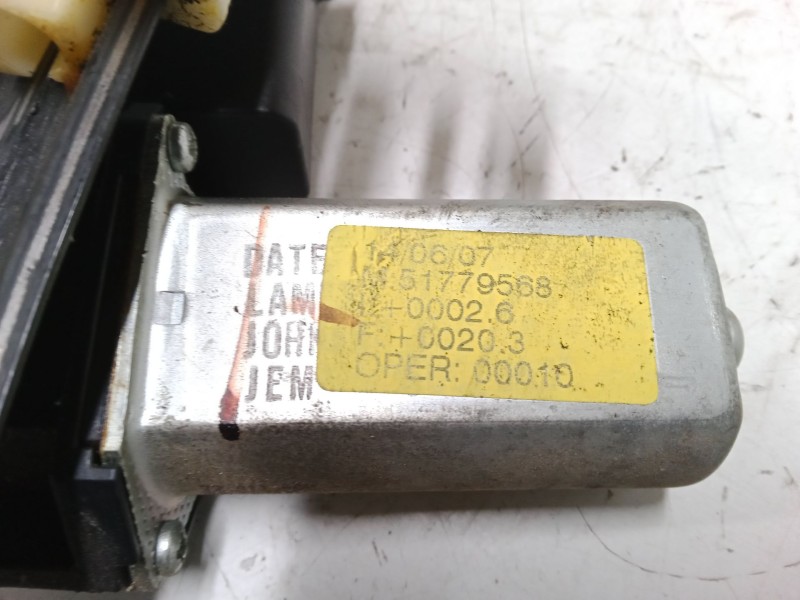 Recambio de elevalunas electrico delantero derecho para fiat bravo ii (198_) 1.9 d multijet (198axb1a) referencia OEM IAM   