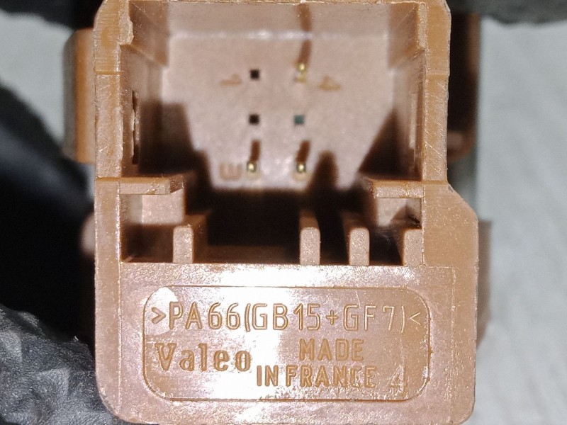 Recambio de boton cierre centralizado para citroën xsara picasso (n68) 2.0 hdi referencia OEM IAM   