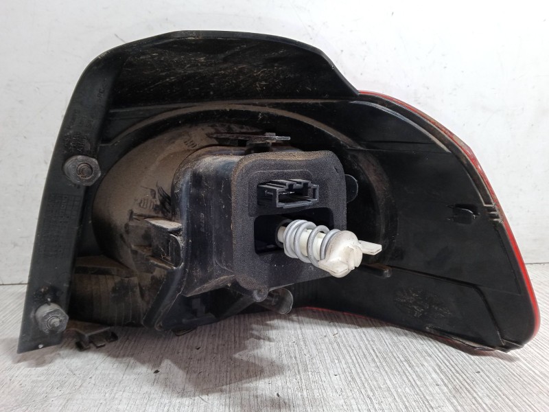 Recambio de piloto trasero izquierdo para volkswagen golf vi (5k1) 1.6 tdi referencia OEM IAM   