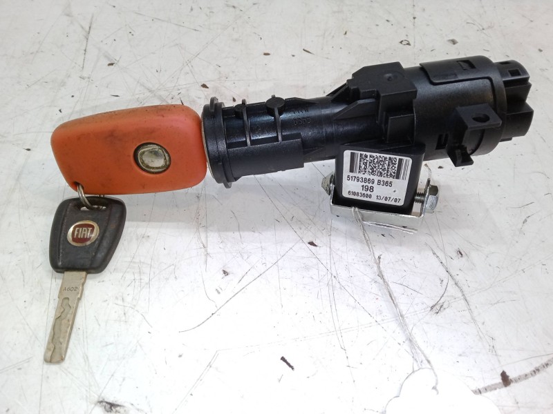 Recambio de clausor para fiat bravo ii (198_) 1.9 d multijet (198axb1a) referencia OEM IAM 51793869B365  