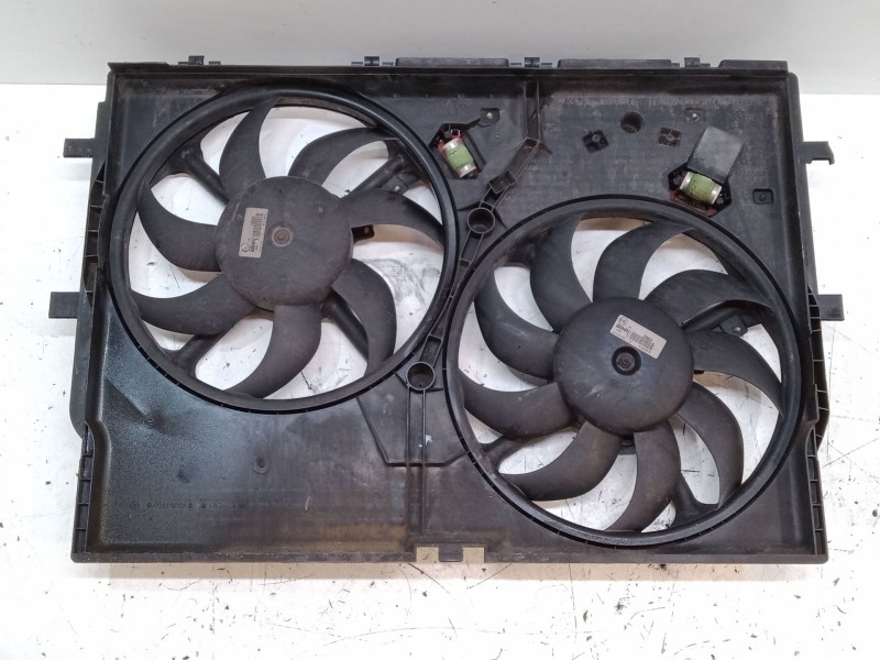 Recambio de electroventilador para peugeot boxer autobús 3.0 hdi 160 referencia OEM IAM   