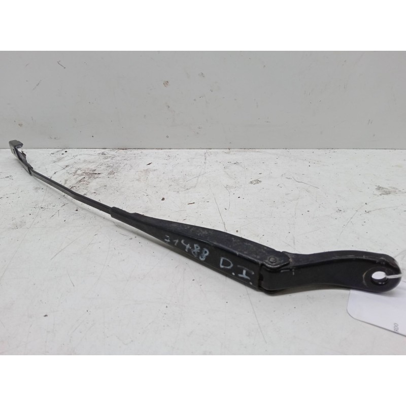 Recambio de brazo limpia delantero izquierdo para peugeot 208 i (ca_, cc_) 1.2 vti 82 referencia OEM IAM   