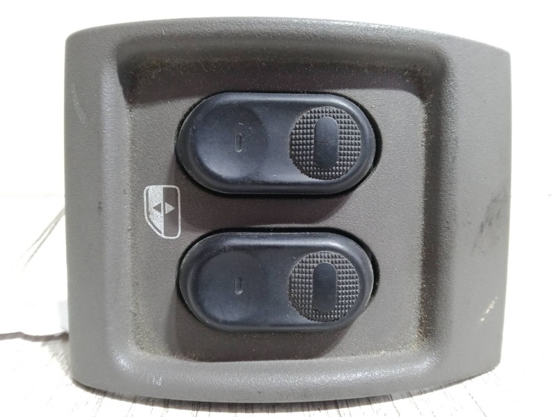 Recambio de mando elevalunas trasero central para chrysler pt cruiser (pt_) 2.0 referencia OEM IAM   