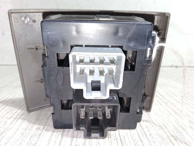 Recambio de mando elevalunas trasero central para chrysler pt cruiser (pt_) 2.0 referencia OEM IAM   