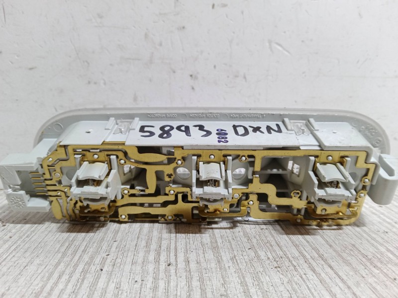 Recambio de luz interior central para renault grand scénic ii (jm0/1_) 1.6 referencia OEM IAM   