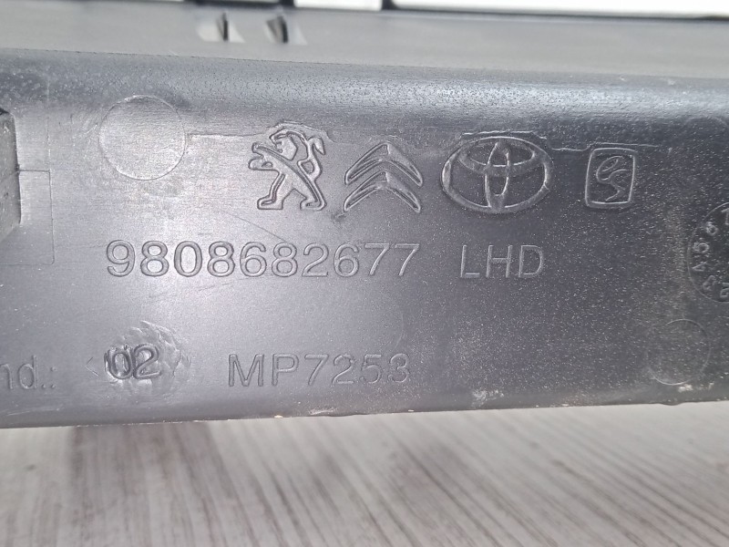 Recambio de toma mechero para fiat scudo furgoneta 1.5 multijet 120 (506) referencia OEM IAM 9808682677  