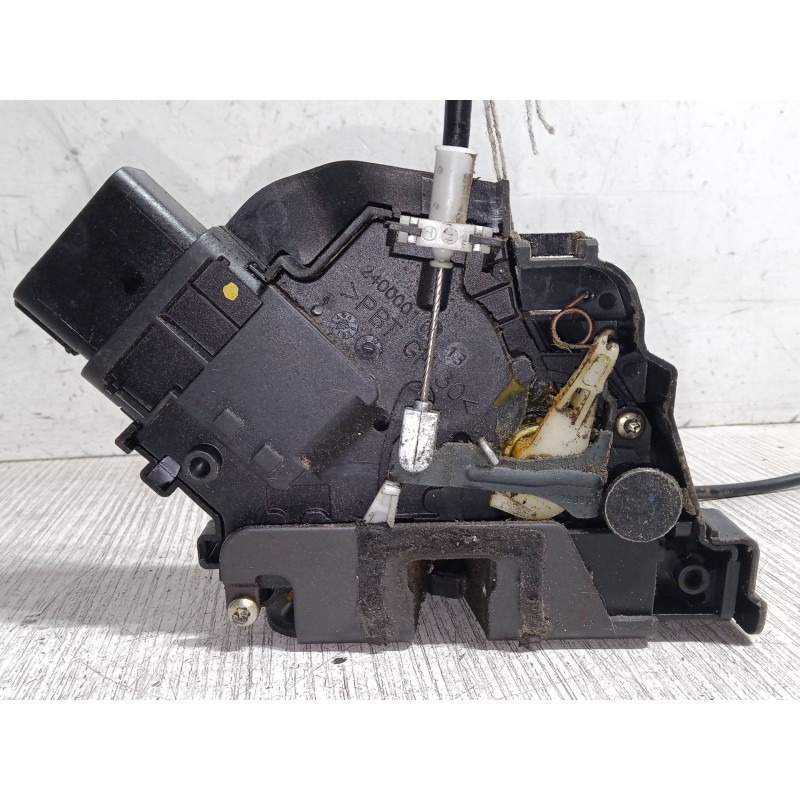 Recambio de cerradura derecha 3p para ford focus ii (da_, hcp, dp) 1.8 tdci referencia OEM IAM R21812AK  
