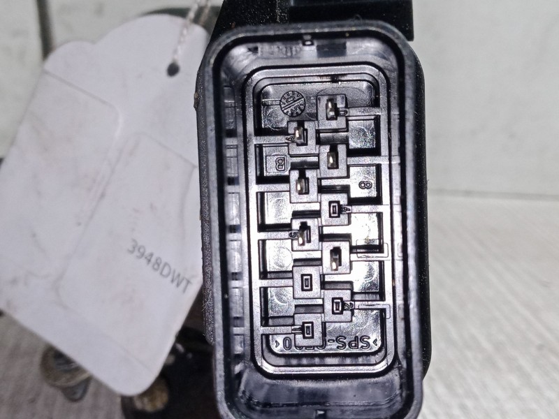 Recambio de cerradura derecha 3p para ford focus ii (da_, hcp, dp) 1.8 tdci referencia OEM IAM R21812AK  