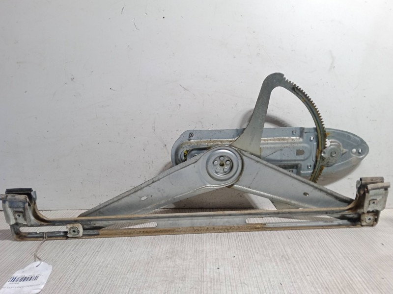 Recambio de elevalunas electrico derecho 3p para ford focus ii (da_, hcp, dp) 1.8 tdci referencia OEM IAM   