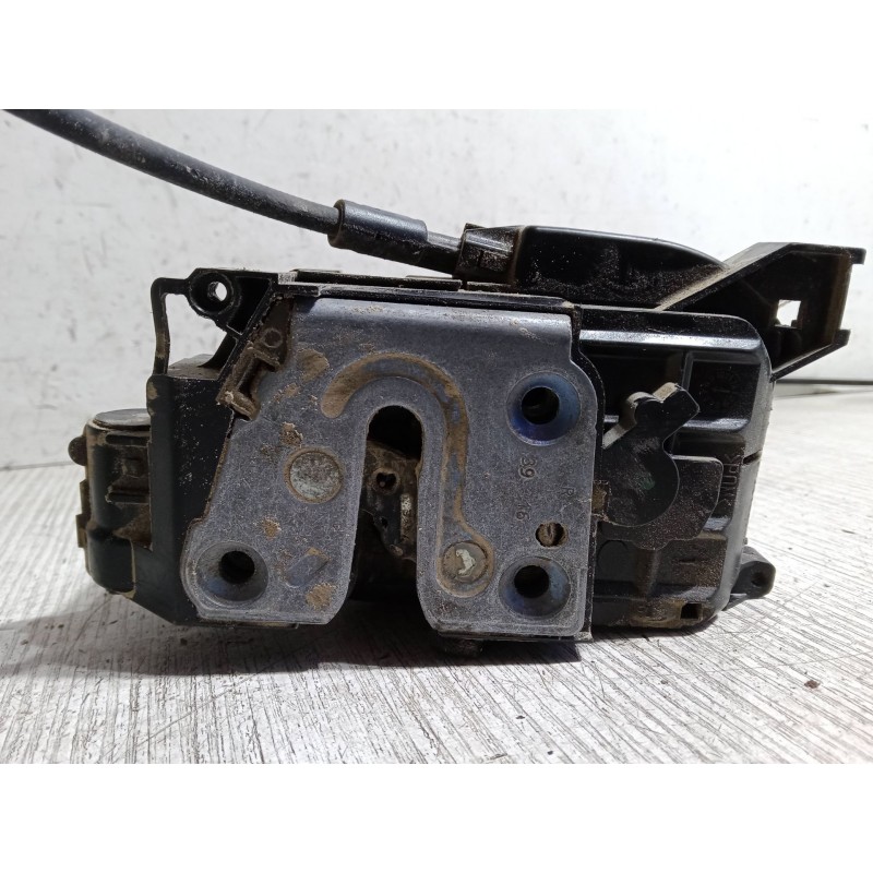 Recambio de cerradura derecha 3p para renault clio iii (br0/1, cr0/1) 1.5 dci (br0h, cr0h, cr1s, br1s) referencia OEM IAM   