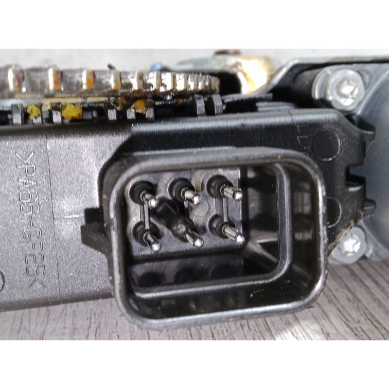 Recambio de elevalunas electrico derecho 3p para opel astra h gtc (a04) 1.7 cdti (l08) referencia OEM IAM   