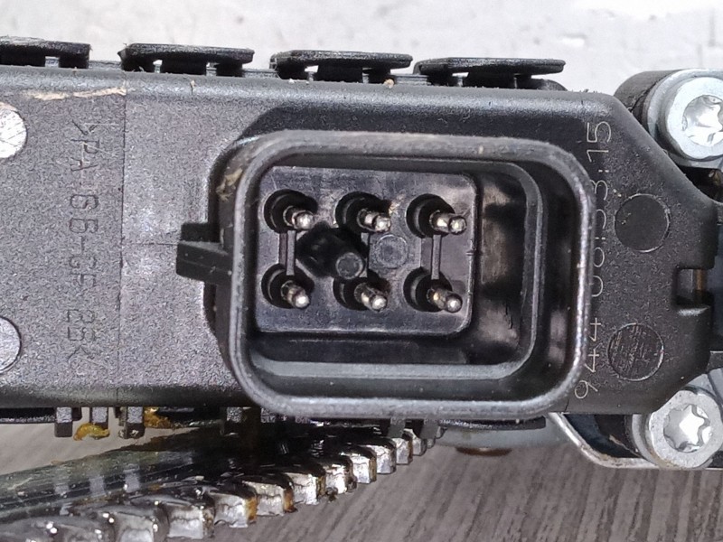 Recambio de elevalunas electrico izquierdo 3p para opel astra h gtc (a04) 1.7 cdti (l08) referencia OEM IAM   