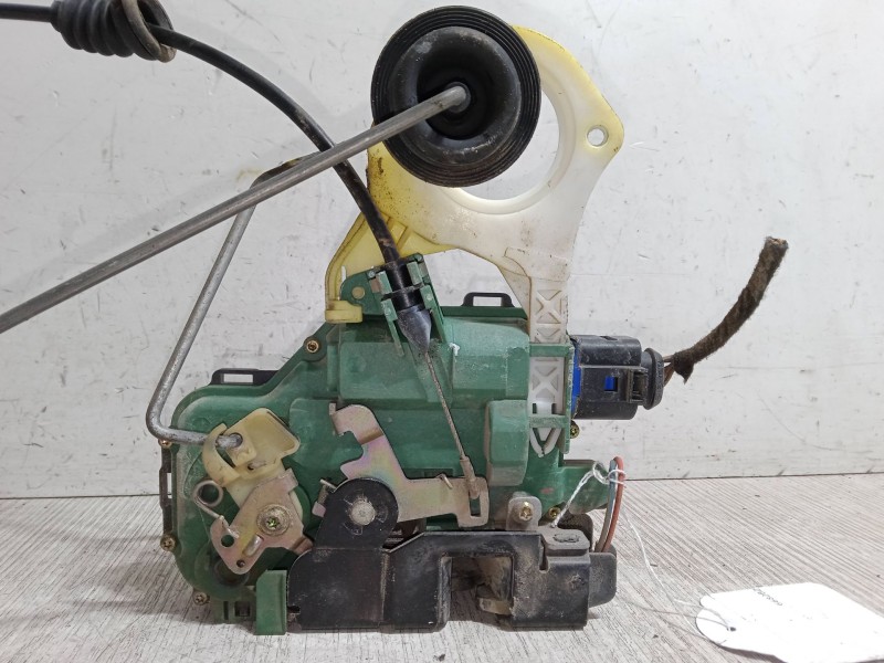 Recambio de cerradura izquierda 3p para seat ibiza iii (6l1) 1.9 tdi referencia OEM IAM   