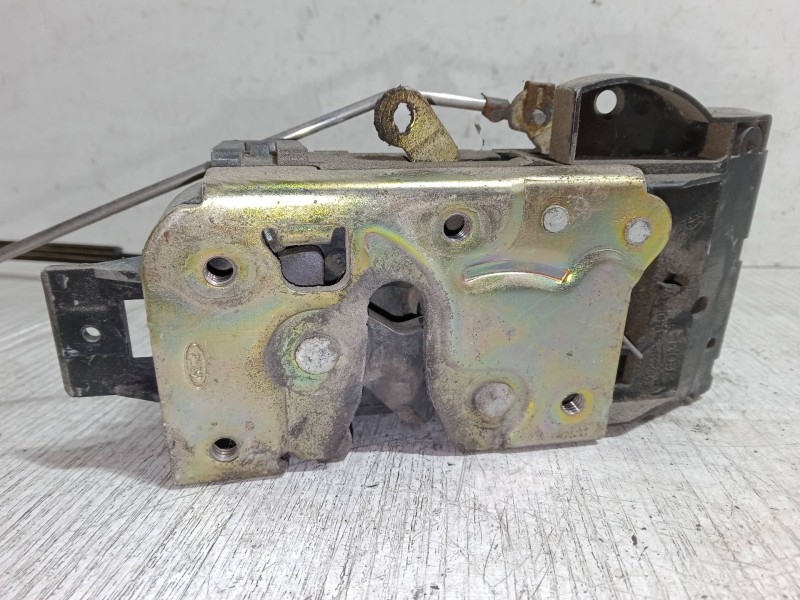 Recambio de cerradura derecha 3p para ford focus i (daw, dbw) 1.6 16v referencia OEM IAM 2S4AA21812CB  