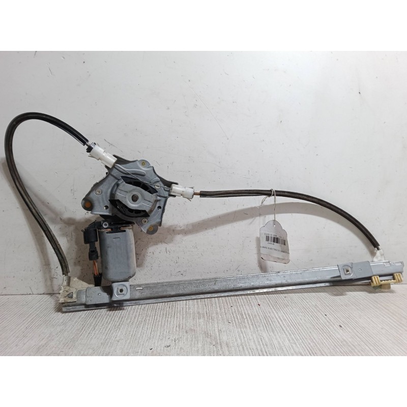 Recambio de elevalunas electrico derecho 3p para renault clio ii (bb_, cb_) 1.2 (bb0a, bb0f, bb10, bb1k, bb28, bb2d, bb2h, cb0a,