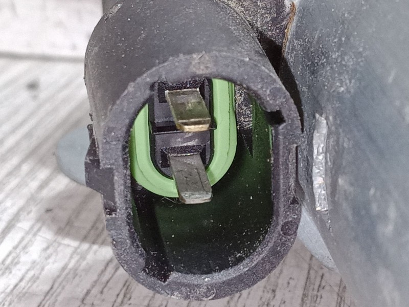 Recambio de elevalunas electrico derecho 3p para renault clio ii (bb_, cb_) 1.2 (bb0a, bb0f, bb10, bb1k, bb28, bb2d, bb2h, cb0a,