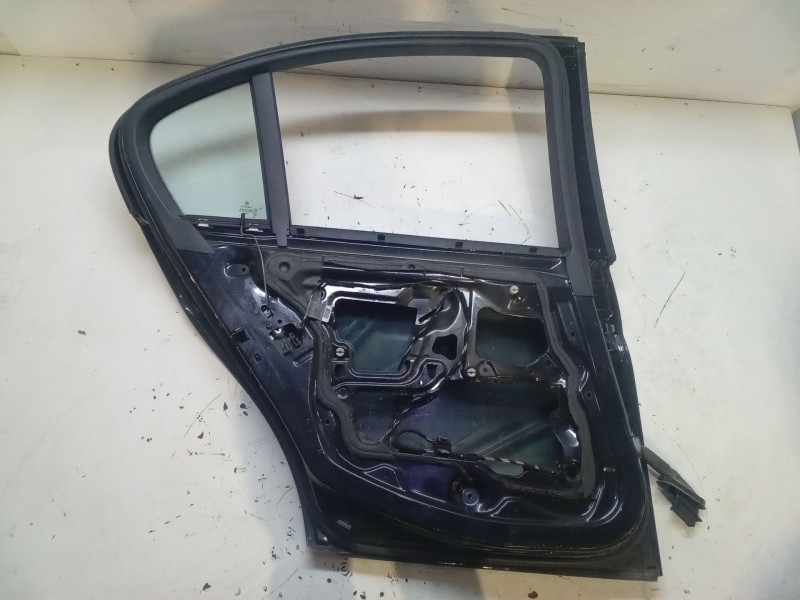 Recambio de puerta trasera izquierda para bmw 3 (e90) 330 d referencia OEM IAM   