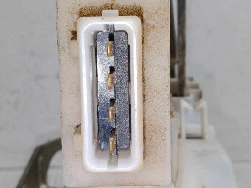 Recambio de cerradura derecha 3p para seat ibiza ii (6k1) 1.4 i referencia OEM IAM   