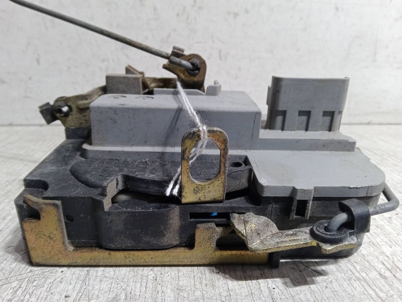 Recambio de cerradura izquierda 3p para peugeot 206 hatchback (2a/c) 1.4 i referencia OEM IAM   