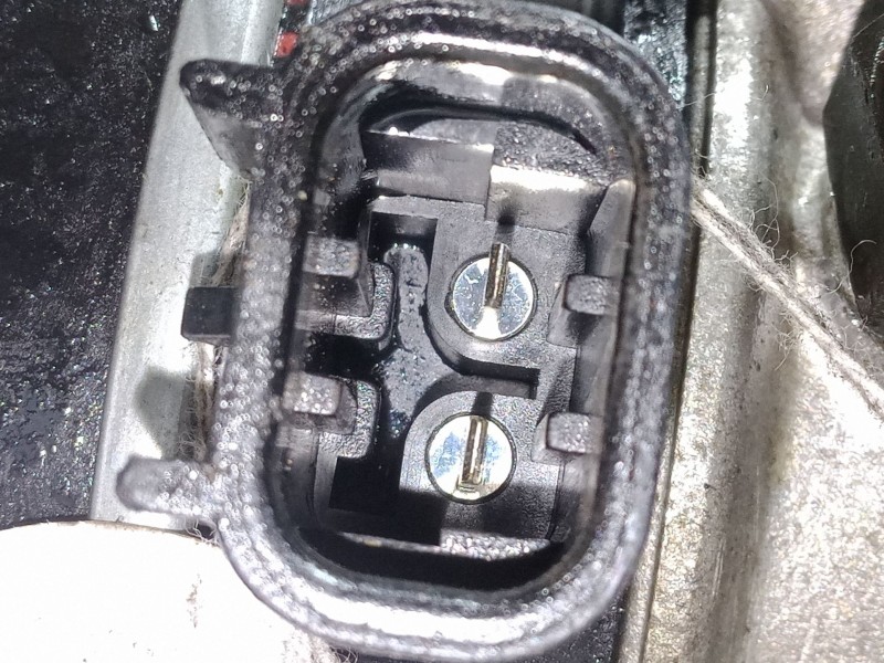 Recambio de cuerpo filtro gasoil para hyundai h-1 / starex autobús (a1) 2.5 crdi referencia OEM IAM   