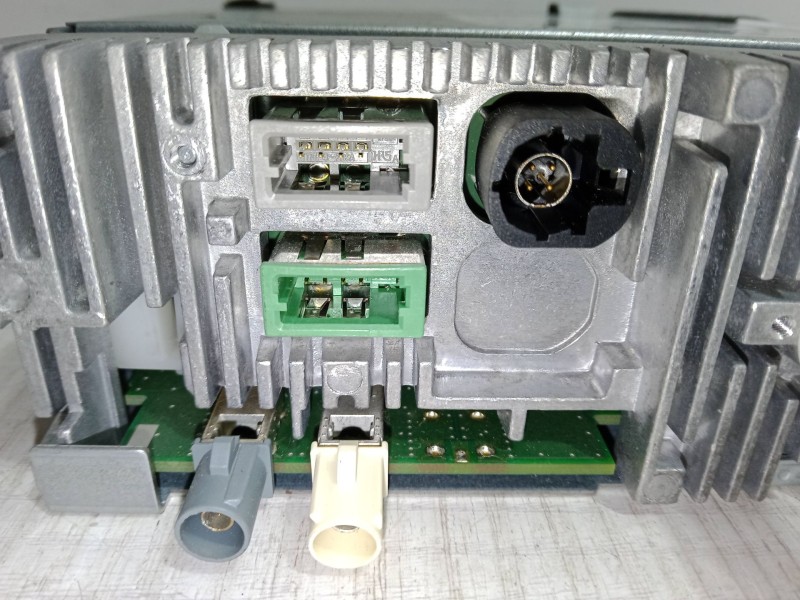 Recambio de radio para citroën c4 cactus 1.2 vti 82 referencia OEM IAM 9810473580  