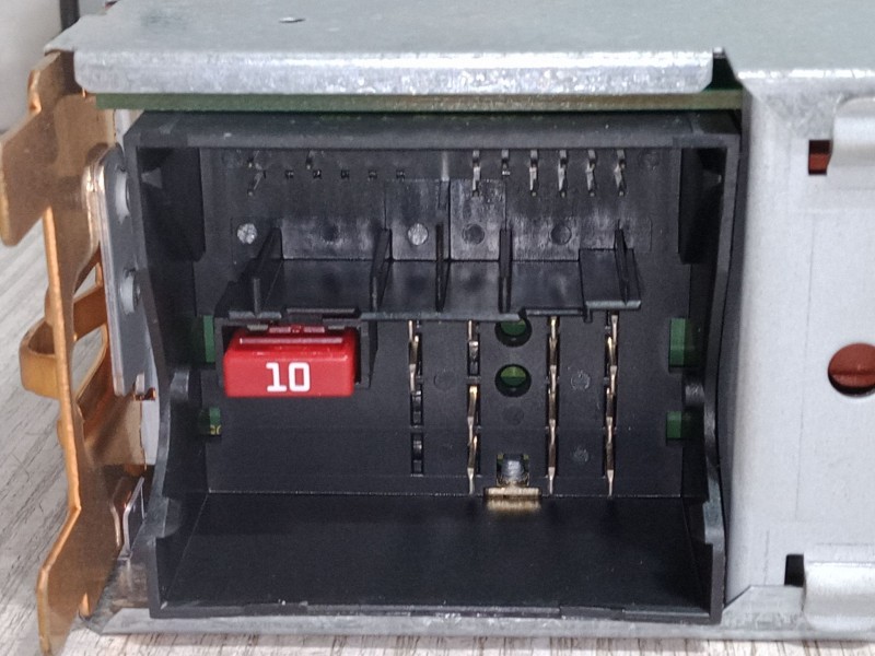 Recambio de radio para seat ibiza iv (6j5, 6p1) 1.4 tdi referencia OEM IAM   